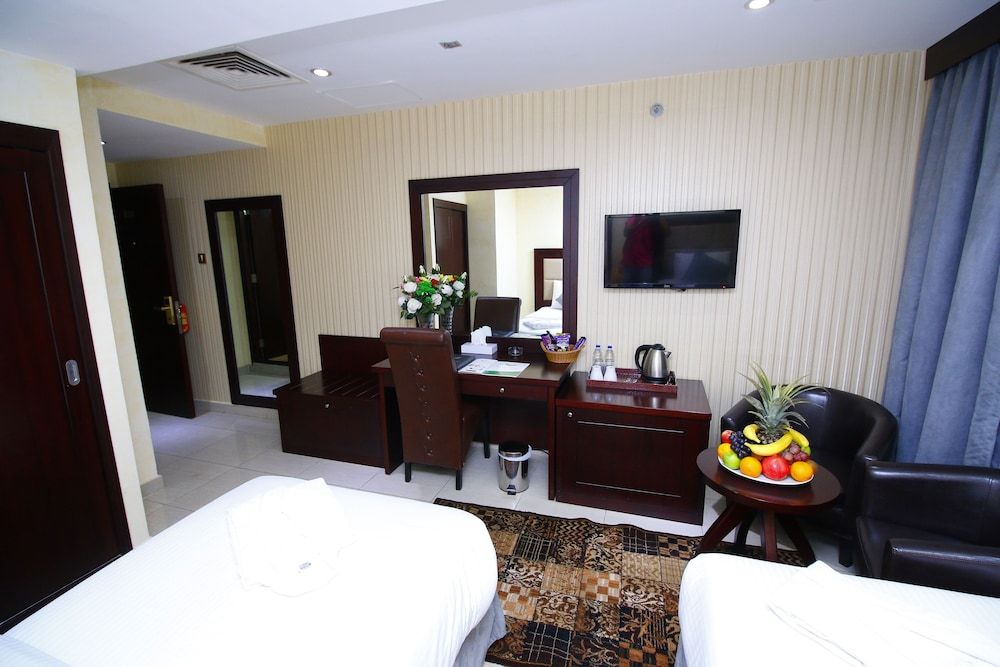 Royal Falcon Hotel Standard Room 6