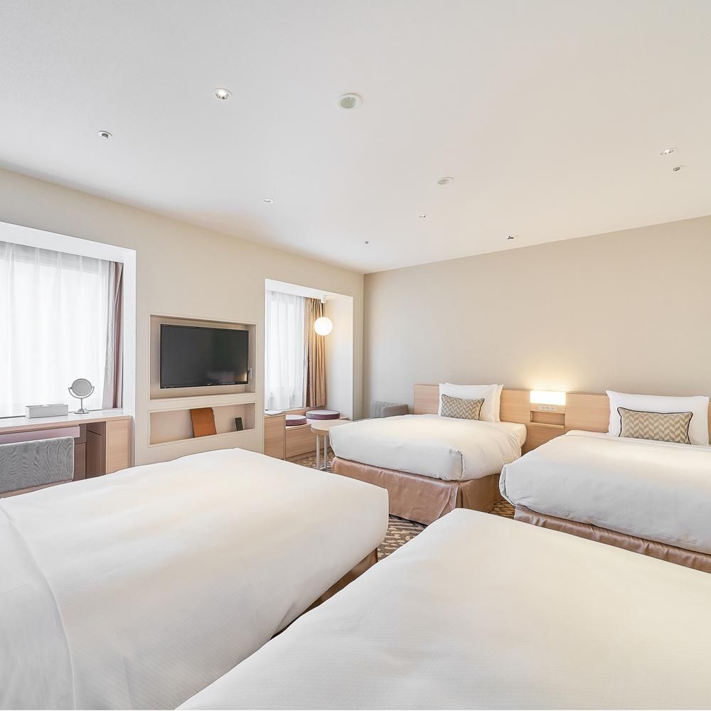 Standard Quadruple Room - Non-Smoking