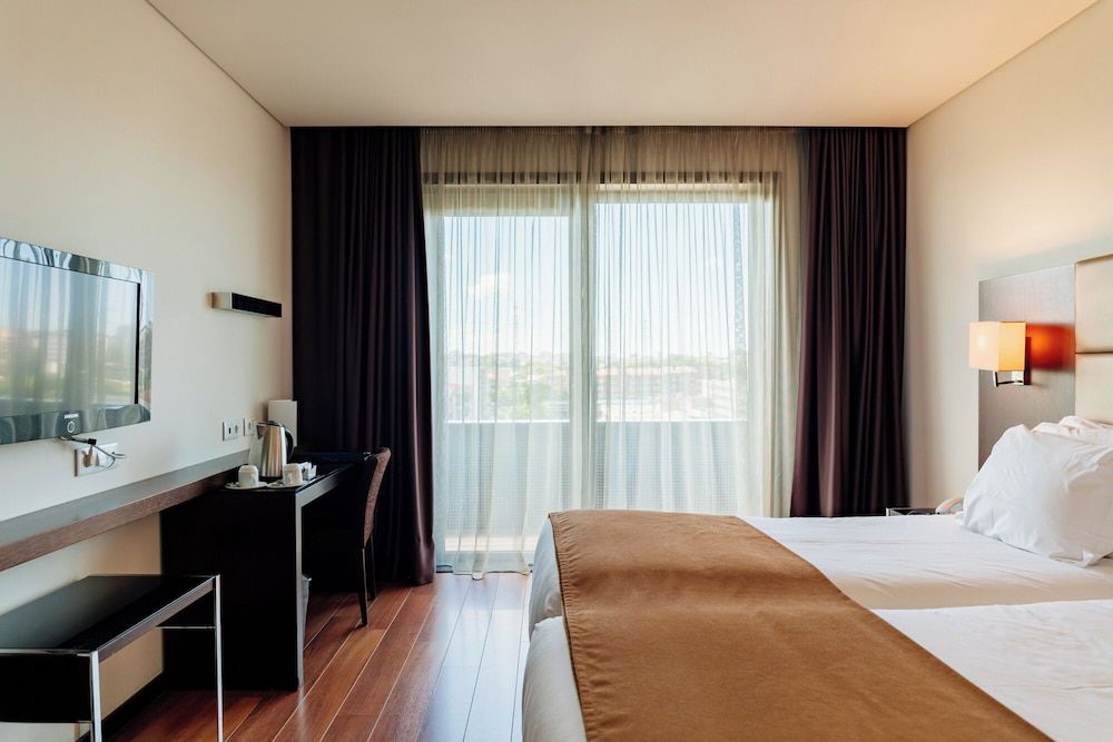 Twin Room, Balcony