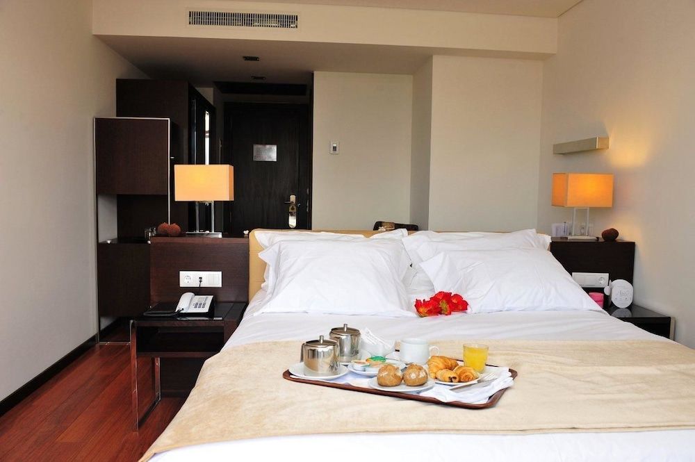 Axis Porto Business & Spa Hotel Double Room, Balcony 2