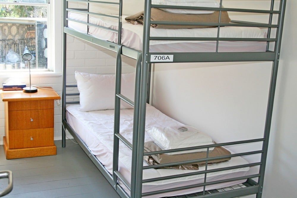 North Pier Hotel Dorm Room - 2 Share