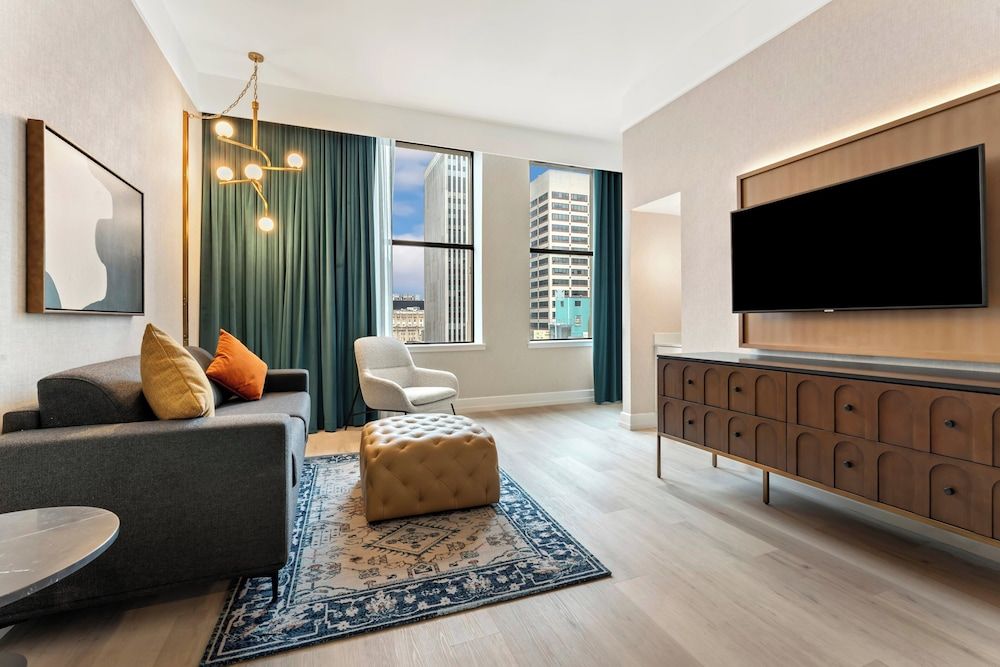 Suite, 1 Bedroom, Hearing Accessible (Communications Accessible)