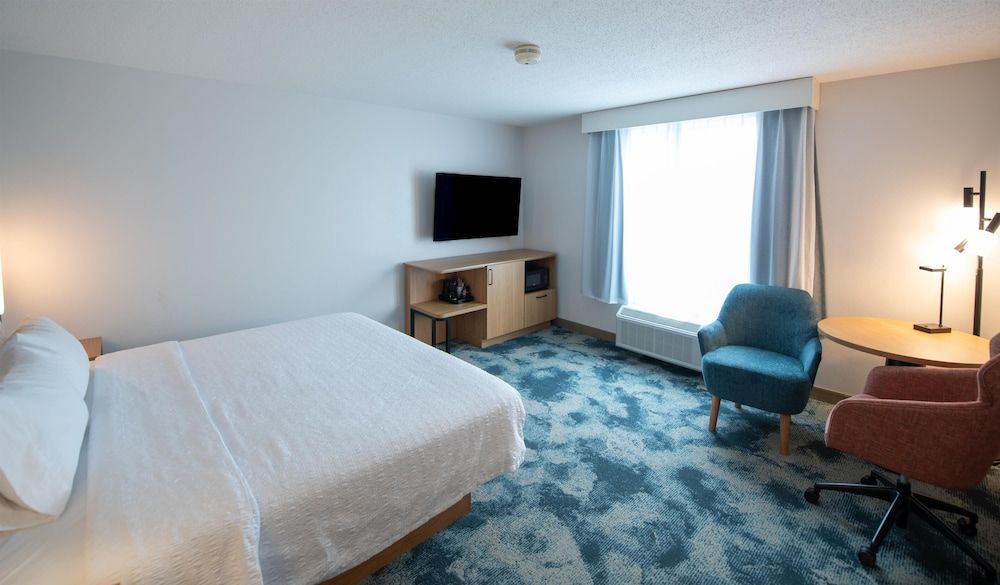 Room, 1 King Bed, Non Smoking