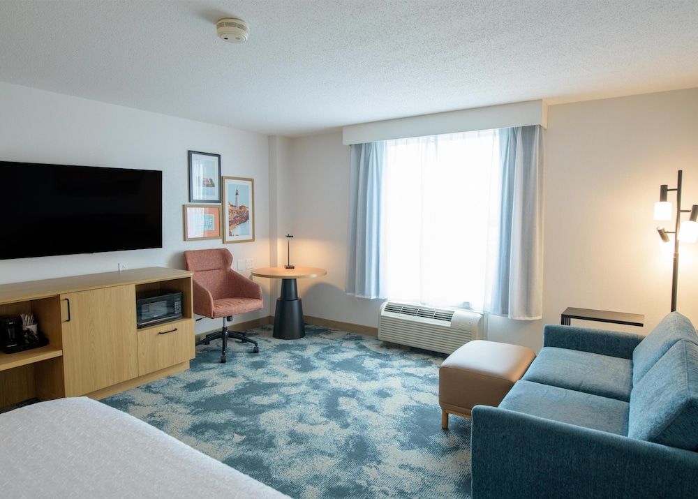 Room, 1 King Bed with Sofa bed, Non Smoking, Refrigerator & Microwave