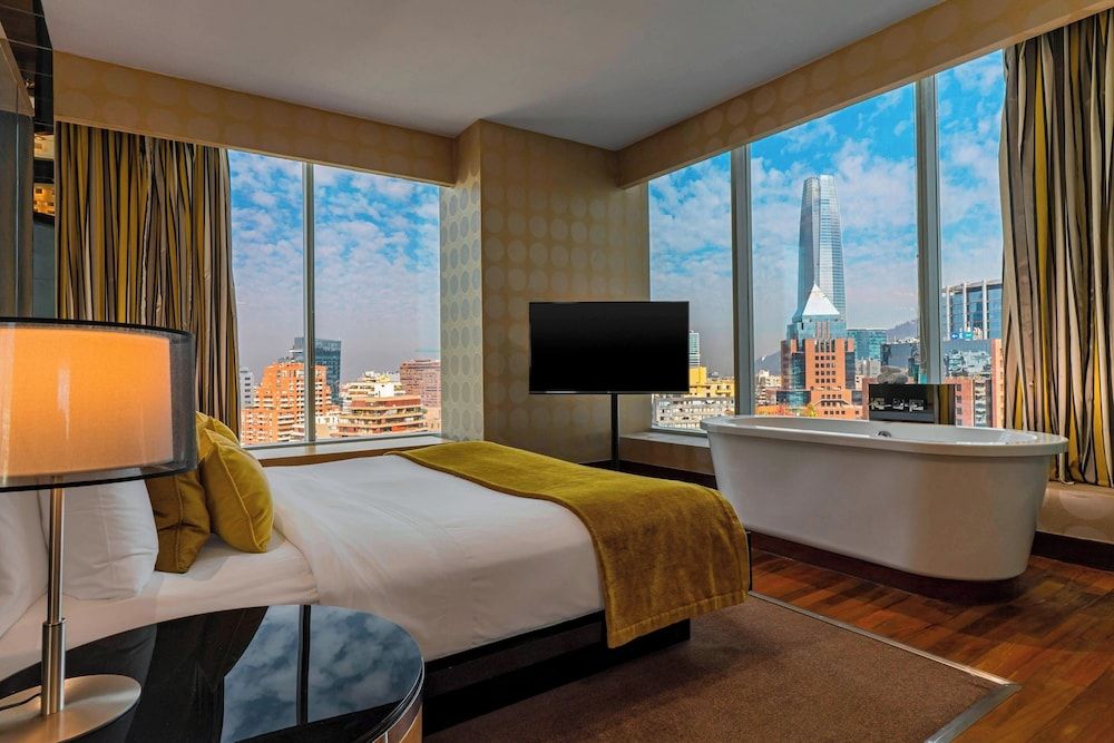 Wow Suite, Suite, 1 King Bed, Corner