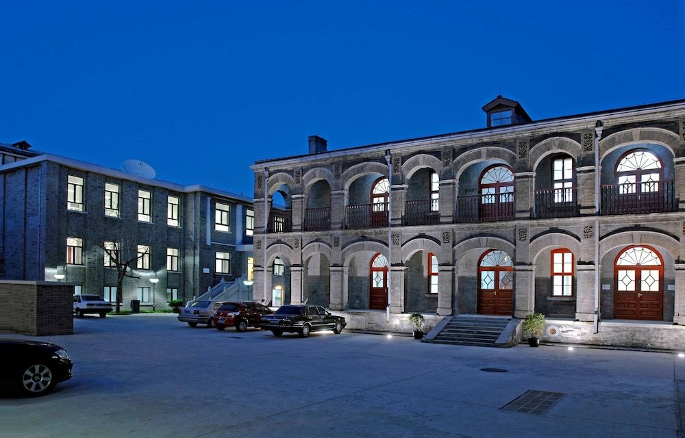 King Parkview Hotel