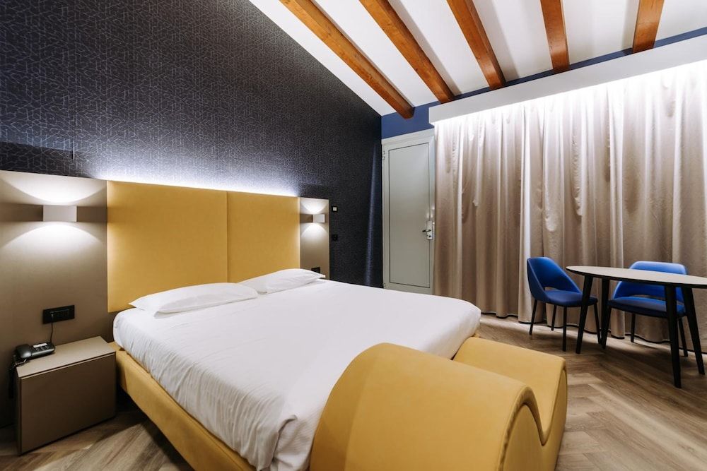 Hotel Motel Prestige Double Room 7