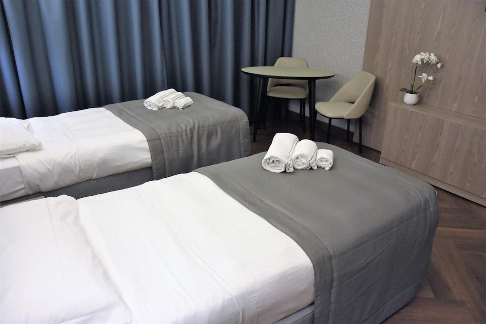 Hotel Motel Prestige Twin Room 4