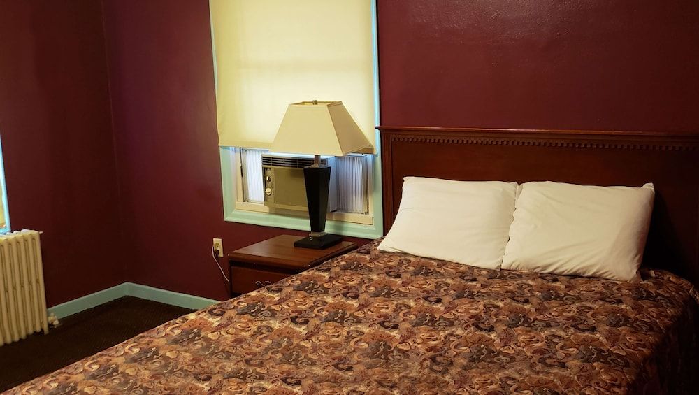 Windmill Inn Lynden Standard Suite, 2 Double Beds, Non Smoking, Kitchenette 5