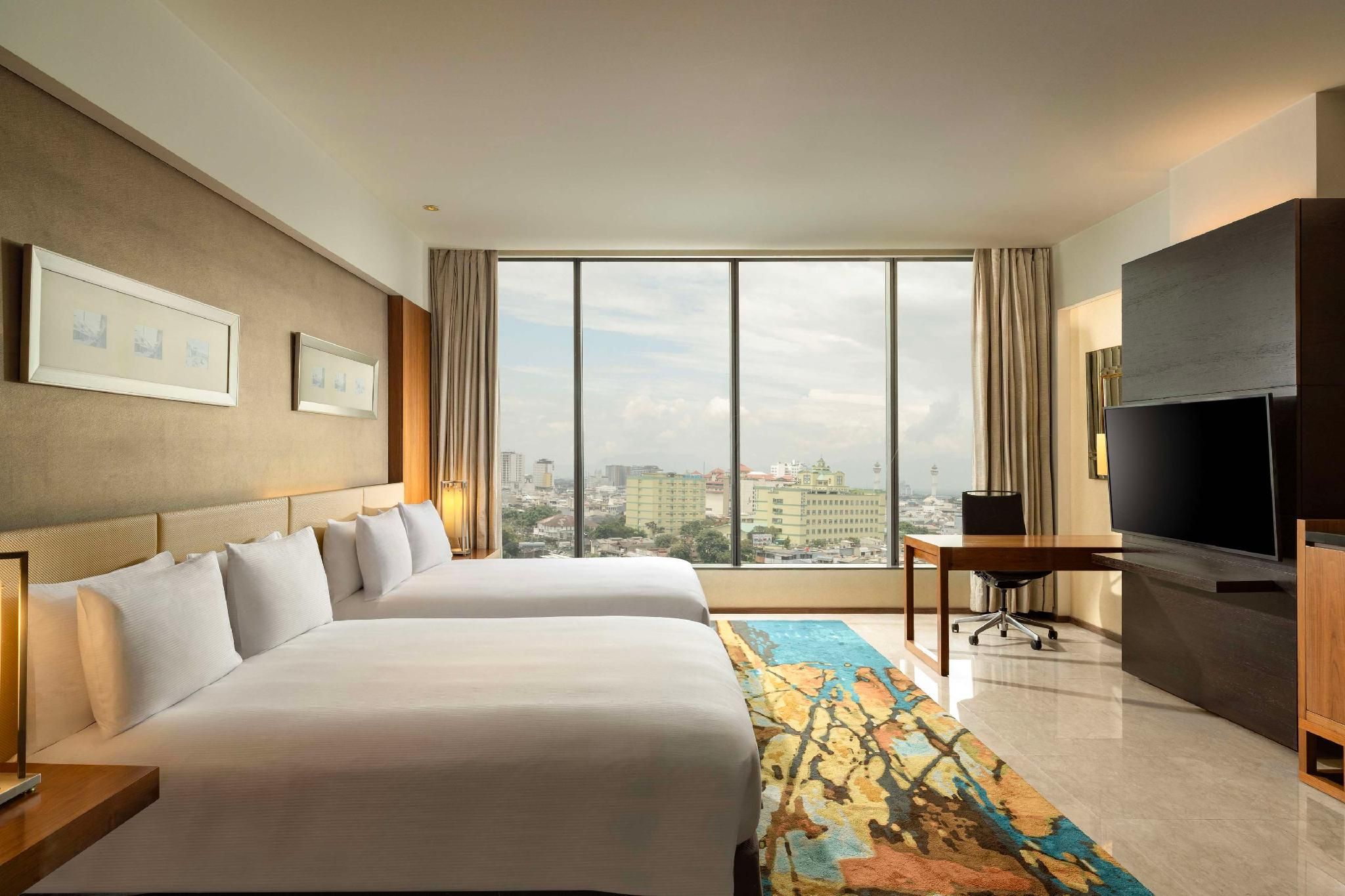 TWO QUEEN BEDS DELUXE CITY VIEW