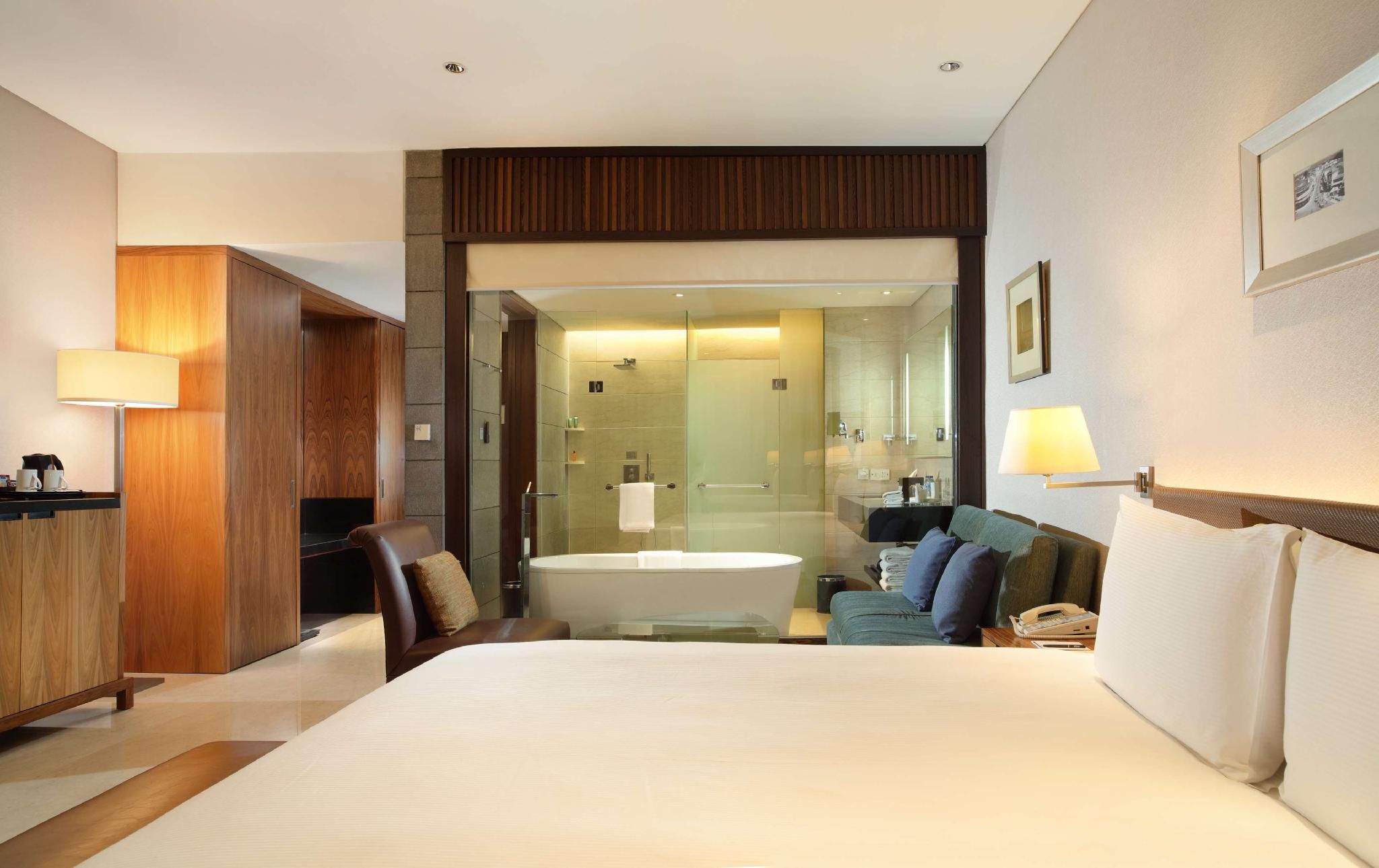 King Premium Room