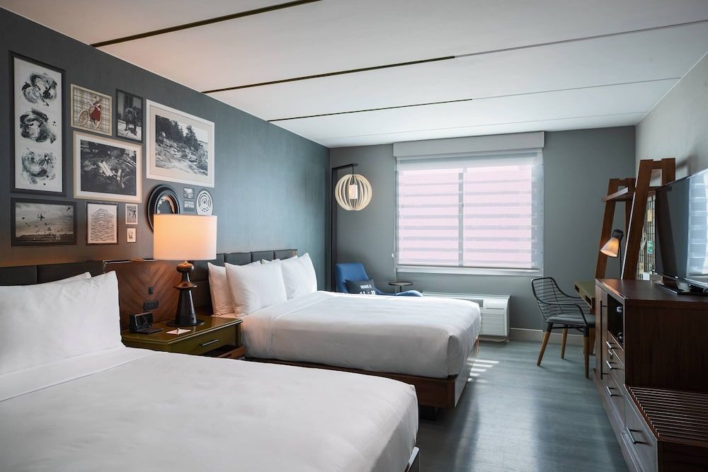 Room, 2 Queen Beds, Non Smoking