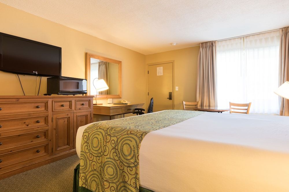 undefined Sandpiper Lodge 7