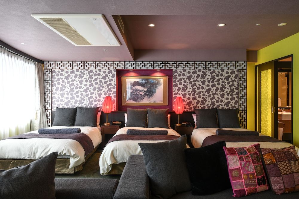 Dynasty Suite Non-smoking