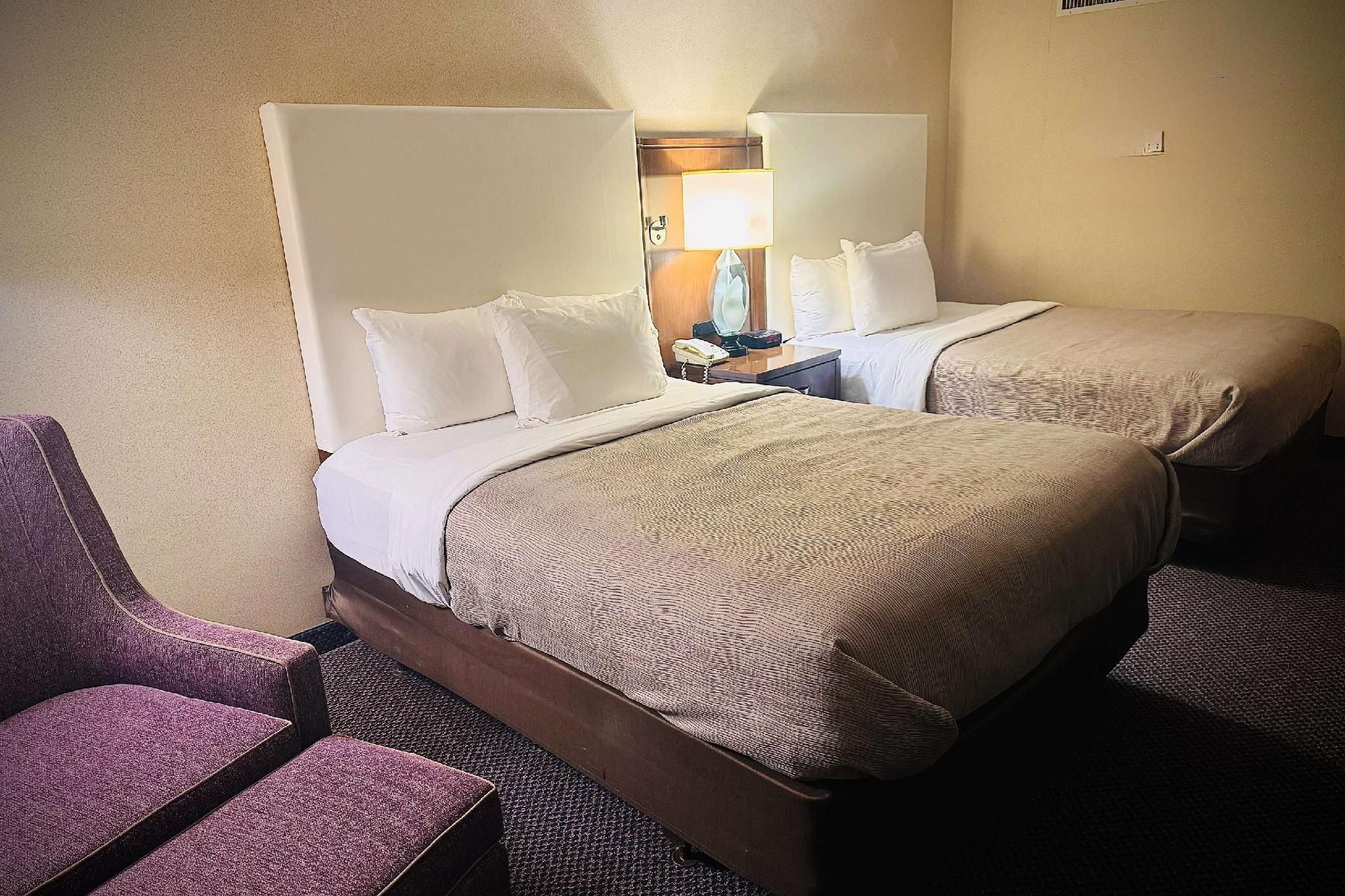 2 Double Beds, Nonsmoking, Accessible