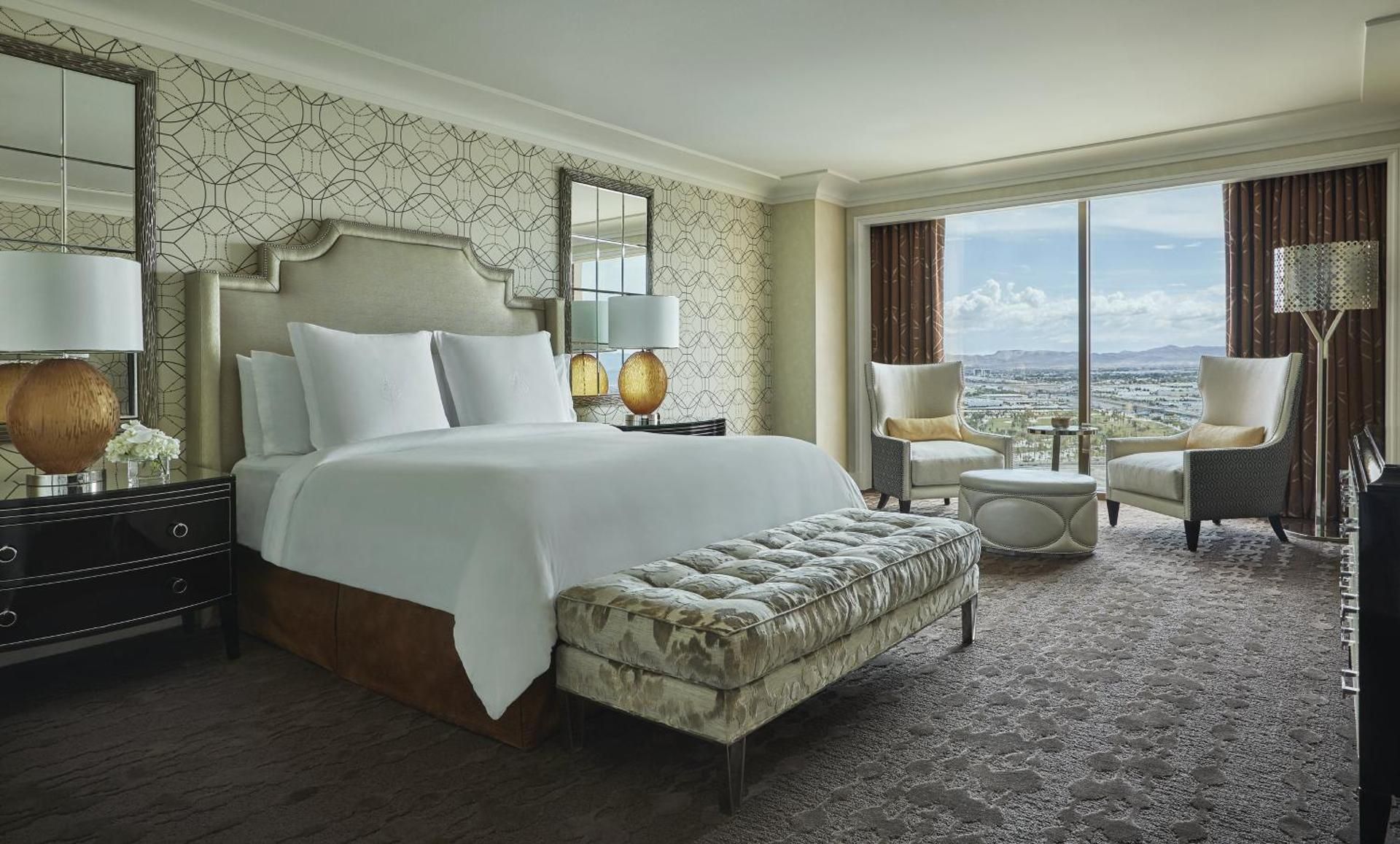 One-Bedroom Suite with Stadium View - Disability Access