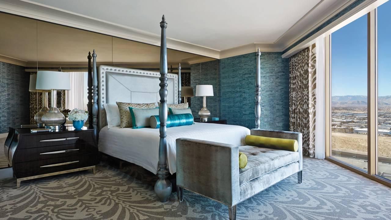 Presidential Strip View Suite with King Bed