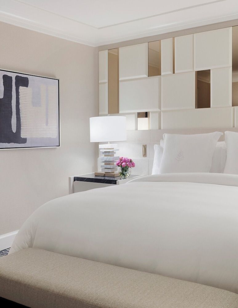 Suite, Valley View