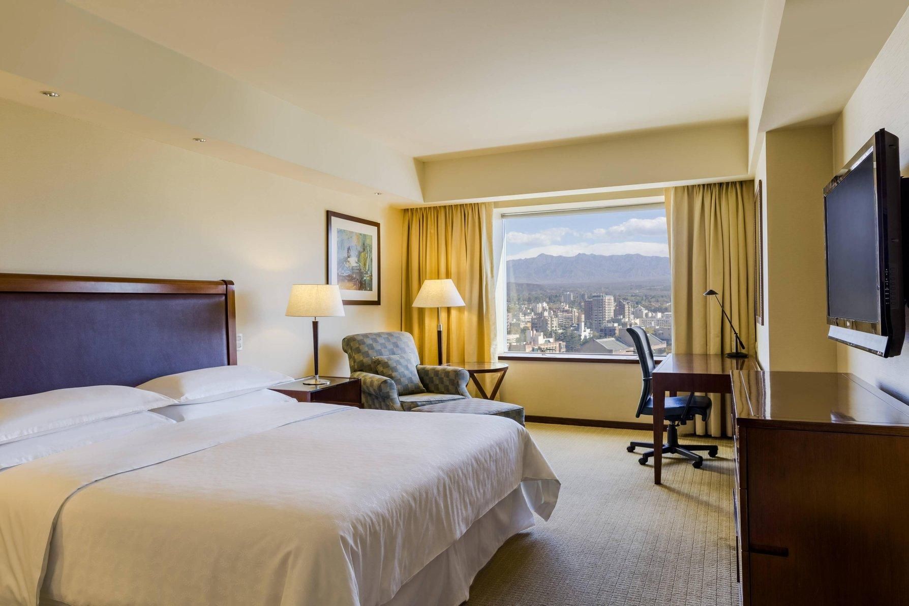 Club lounge access, Guest room, 1 King