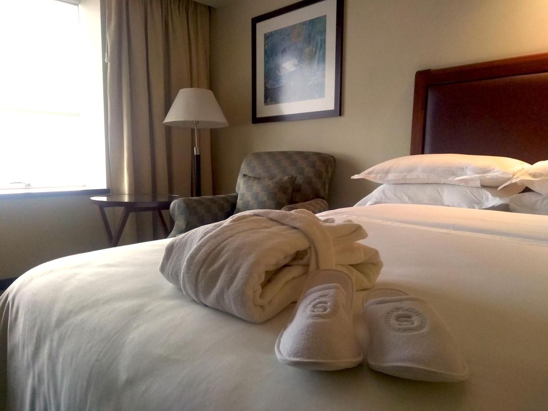 Club lounge access, Guest room, 1 King