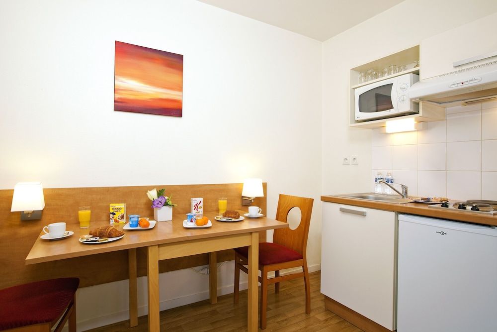 Studio Suite (4 Personnes)