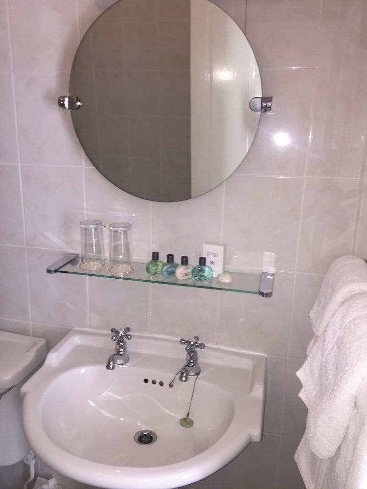 Dale Head Hall Lakeside Hotel Double Room, Lake View 3