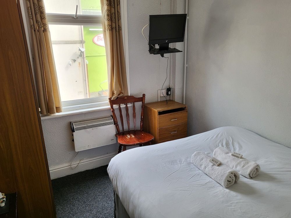 Tulip Hotel Standard Double Room, 1 Double Bed 11