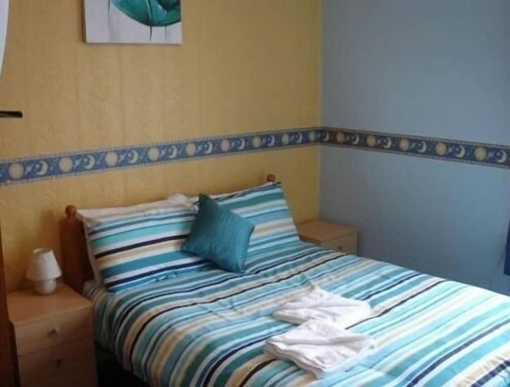 Tulip Hotel Standard Double Room, 1 Double Bed 5