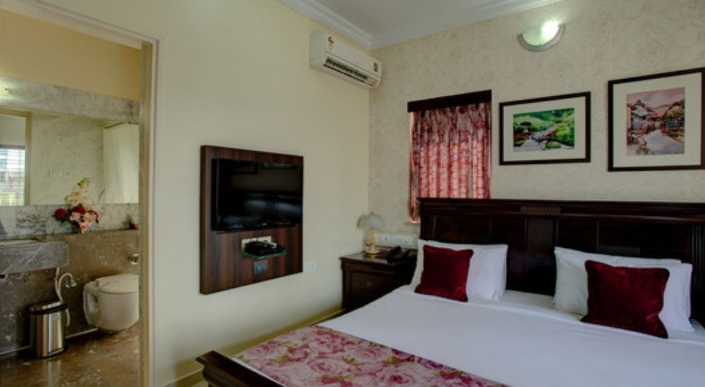 Five Bedroom Apartment - 2 King, 2 Queen Size & 1 Twin Beds