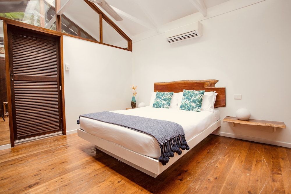 Daintree Wilderness Lodge Rainforest Cabin 5