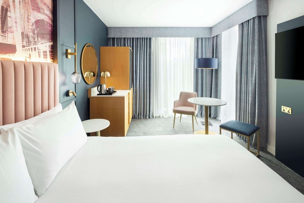 Deluxe Room, 1 King Bed