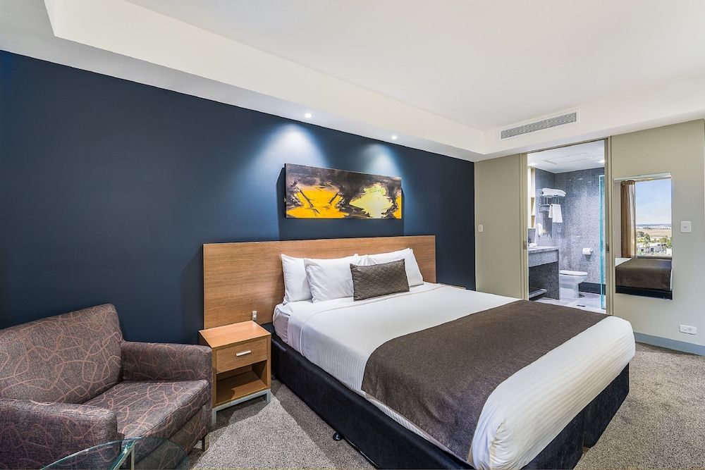 Mantra Melbourne Airport Executive Studio, 1 Double Bed 3