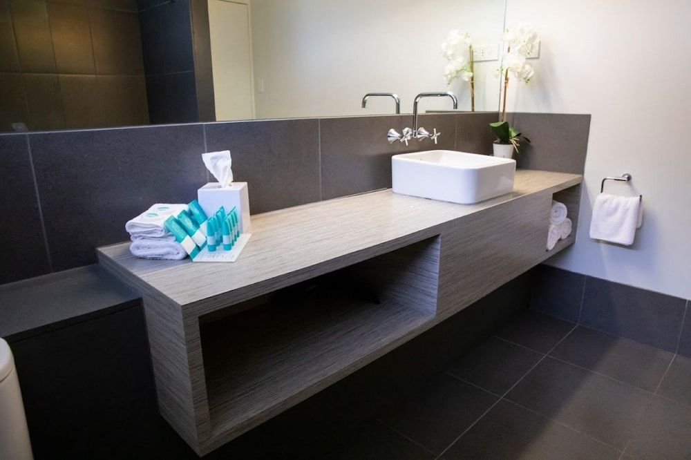 Club Wyndham Mission Beach Beachfront Hotel Room 3