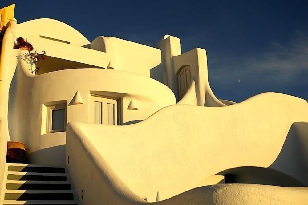 undefined Ikastikies Suites 9