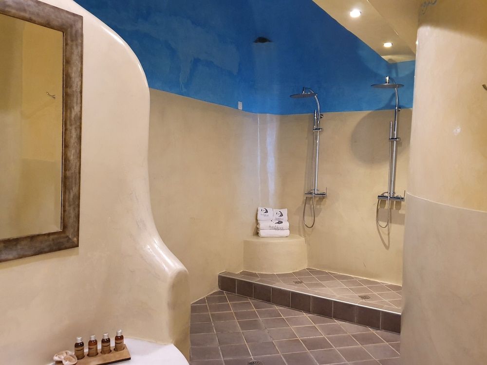 Ikastikies Suites Suite (Roza) 4