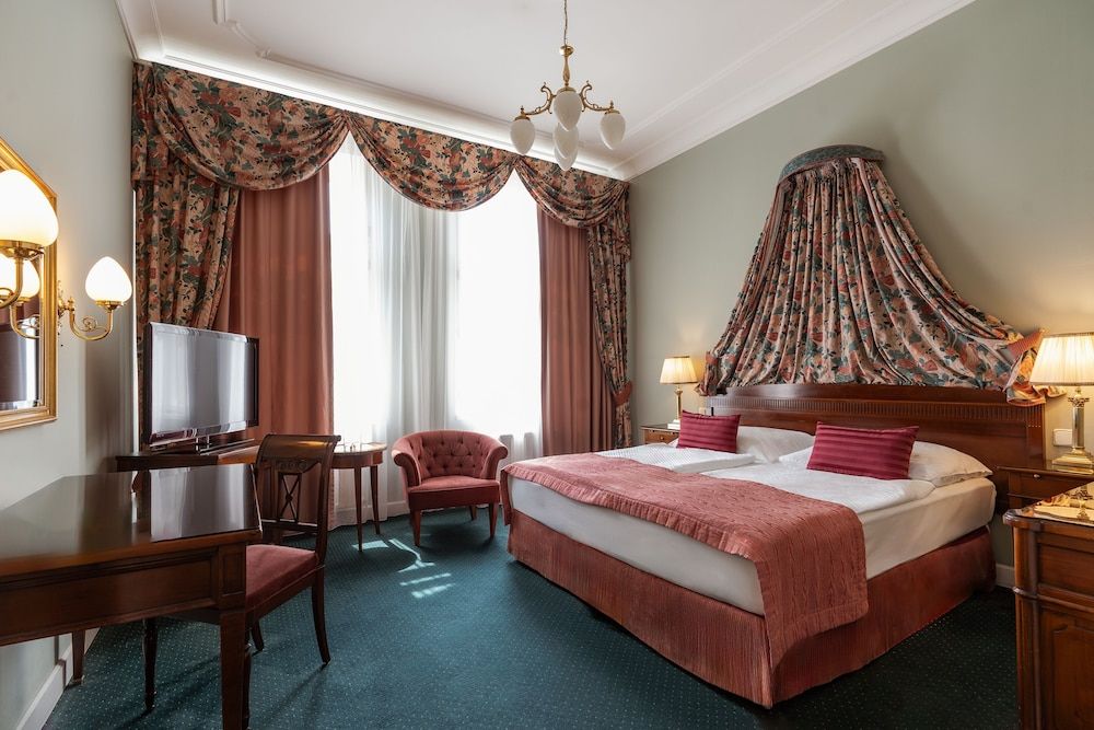 Hotel Liberty Standard Double Room 4