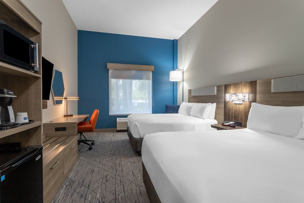 Standard Room, Multiple Beds, Accessible (Mobility, Roll-In Shower)