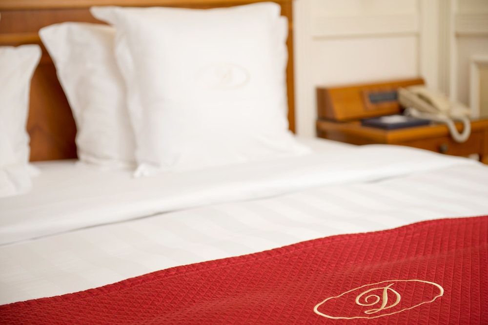 Swiss Diamond Hotel & SPA Superior Double Room, Lake View 4