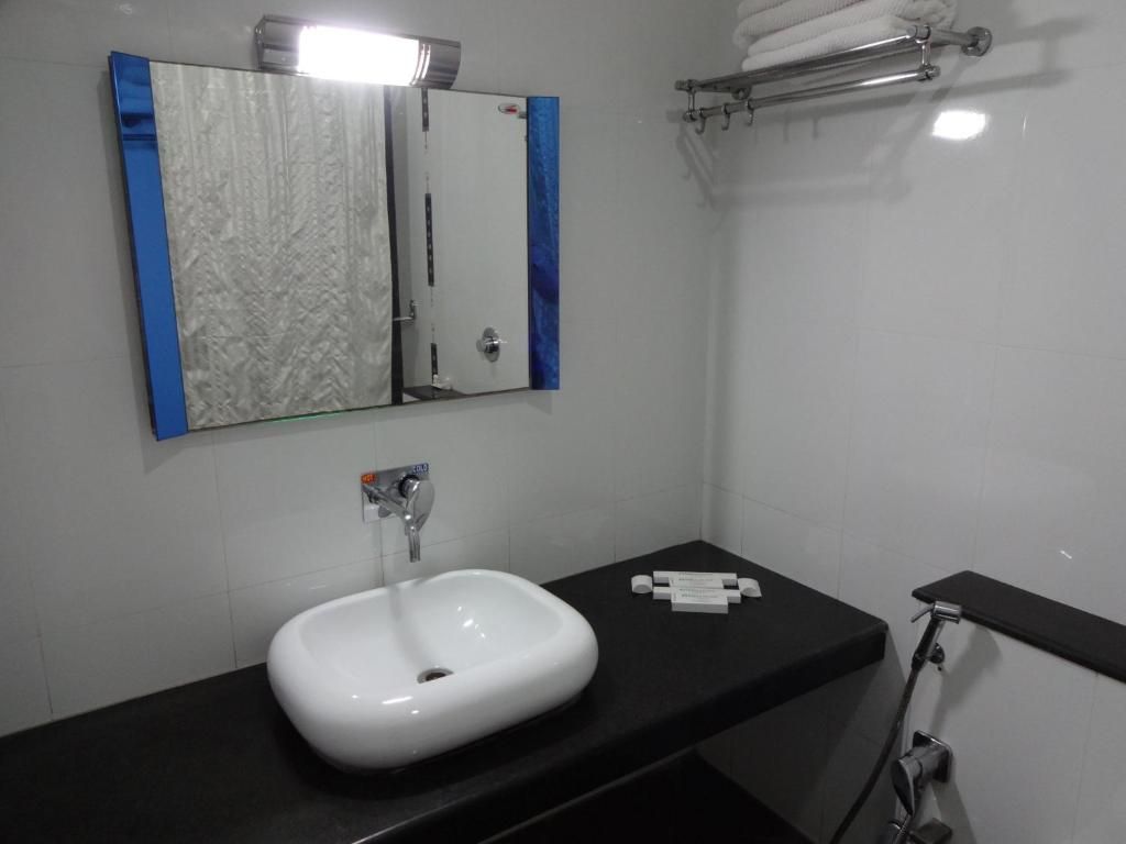Hotel Green Palace Superior Double or Twin Room 3