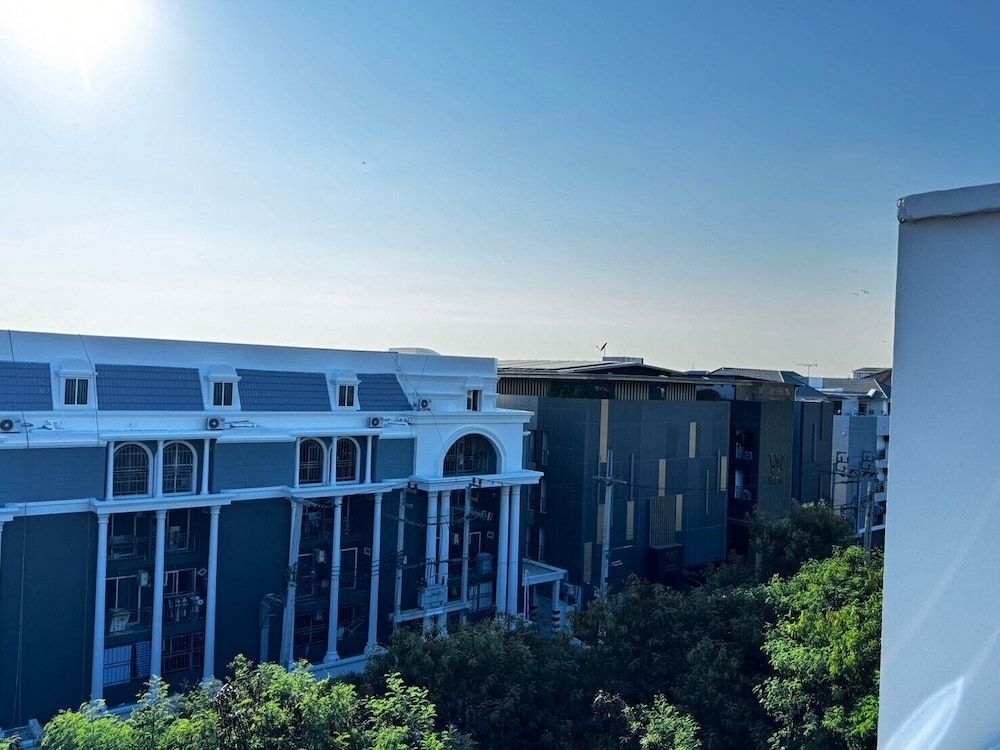 undefined The Great Residence Suvarnabhumi Airport 6