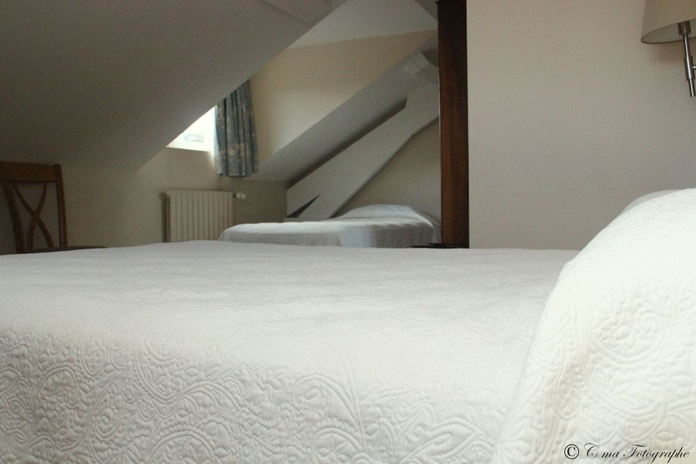 Majestic Triple Room 4