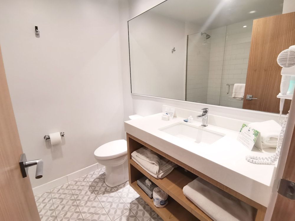 San Nicolas Hotel and Casino Superior Room, 2 Queen Beds 2