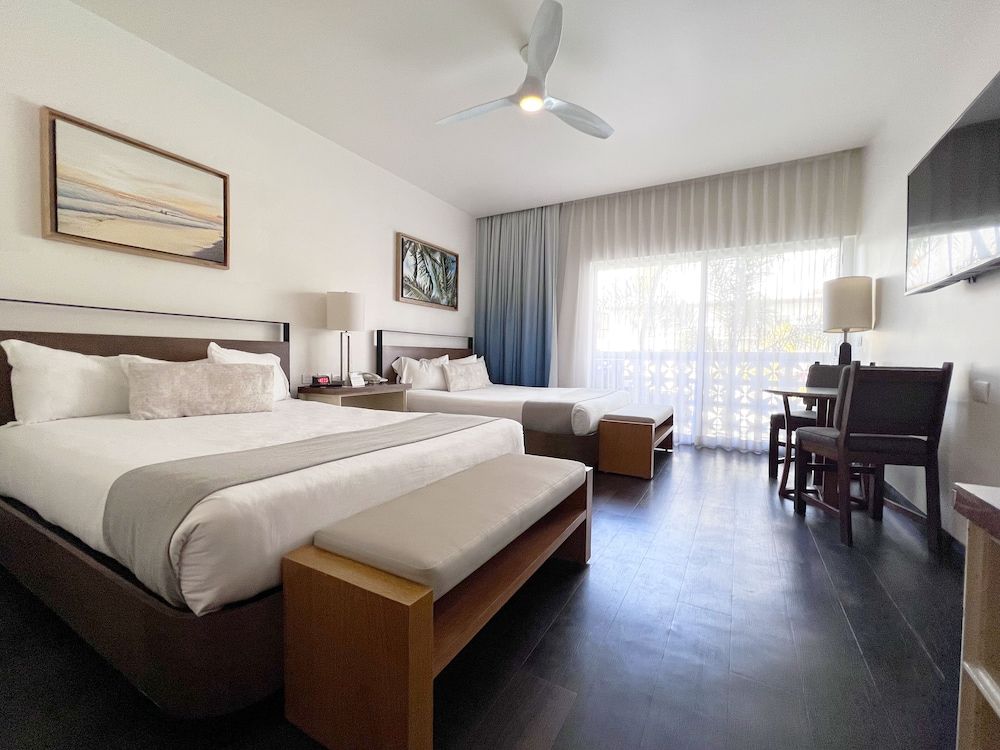 San Nicolas Hotel and Casino Deluxe Double Room