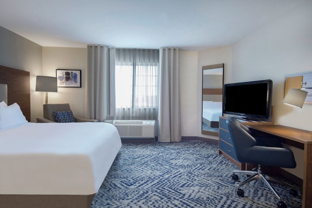 Studio Suite, 1 Queen Bed