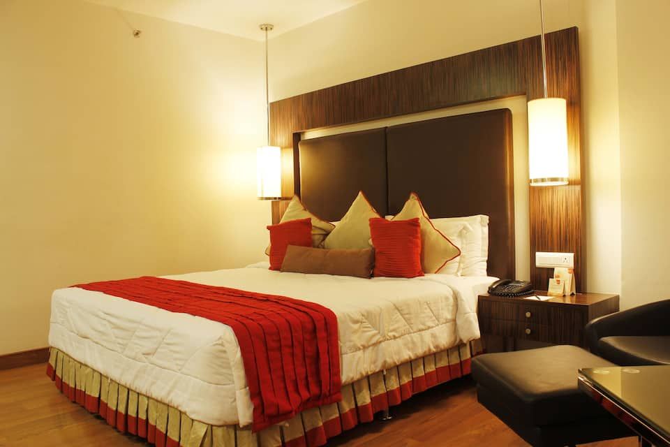 Deluxe Bedroom