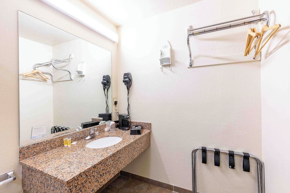 Suite, 1 King Bed, Refrigerator & Microwave