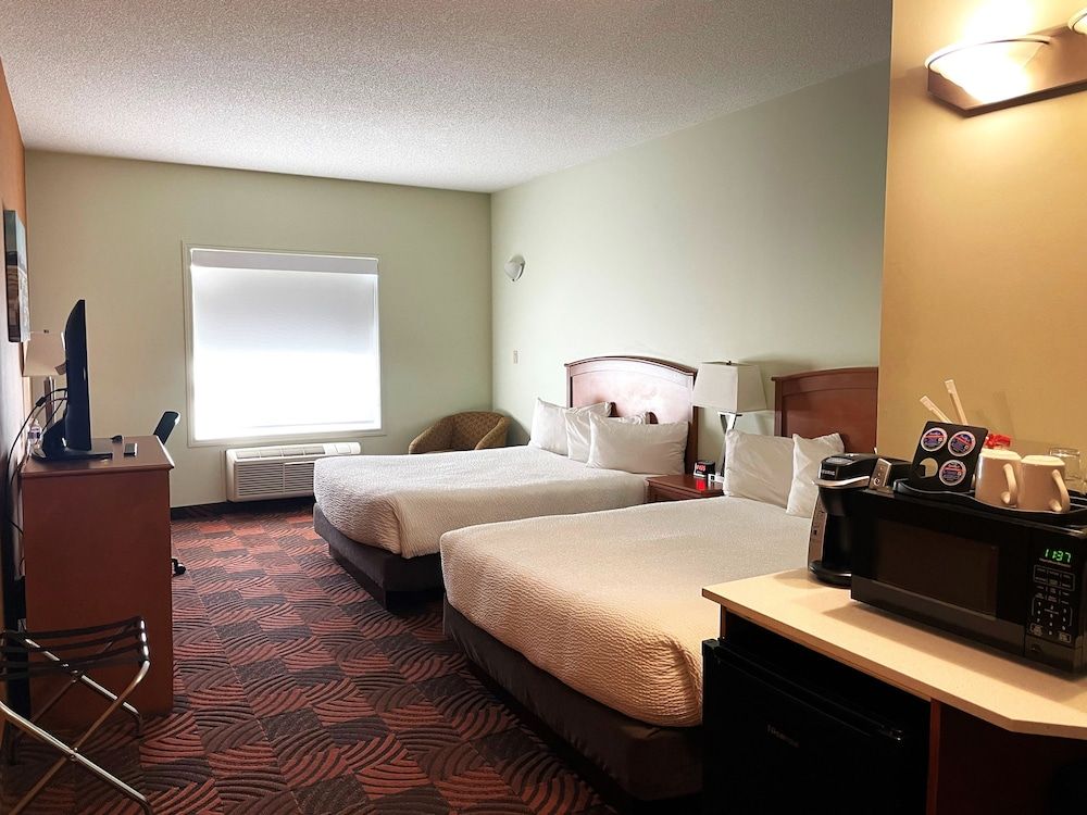 undefined Service Plus Inns and Suites Calgary 10