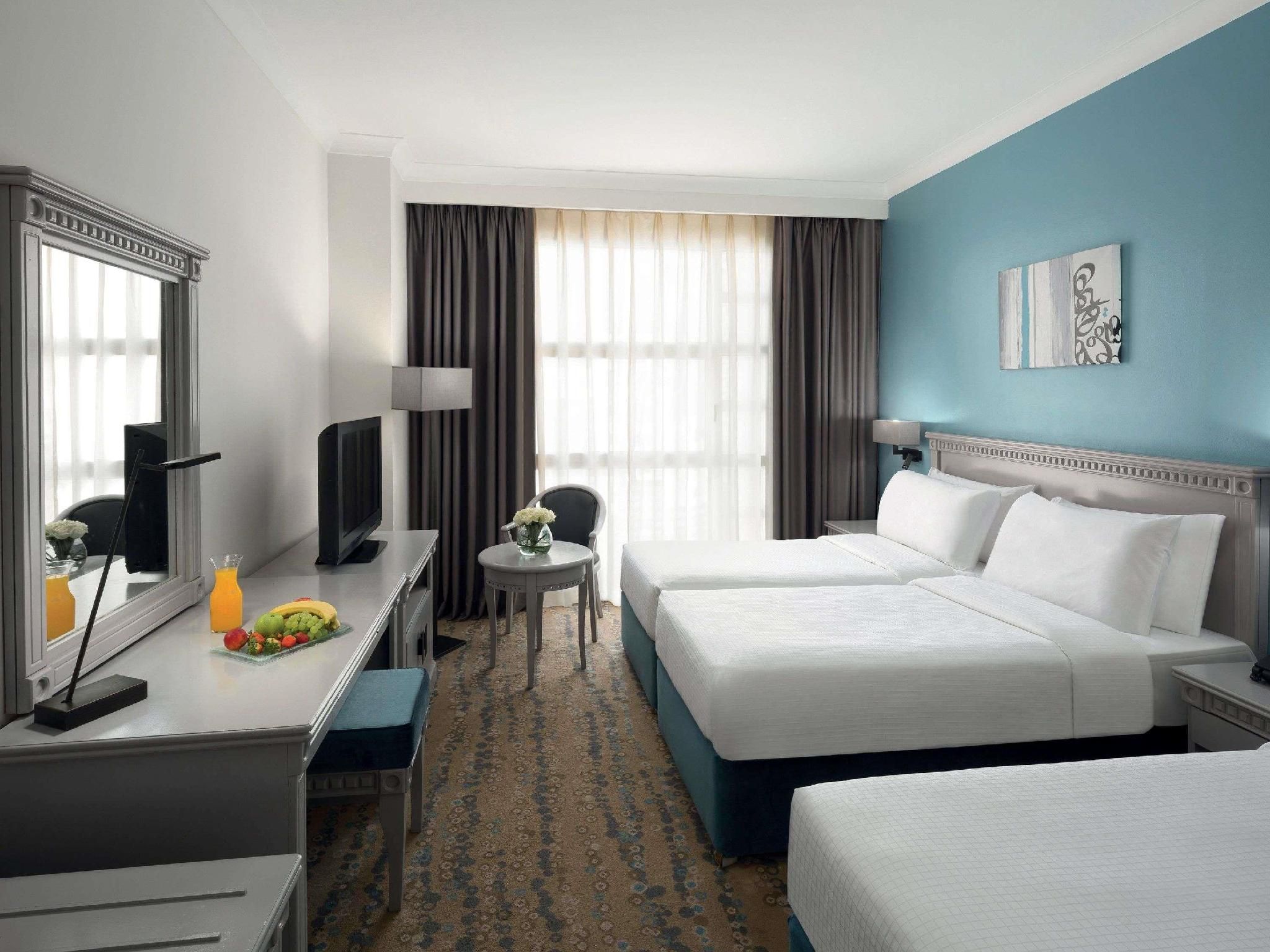 Classic Comfort 3 Single Beds Tower View