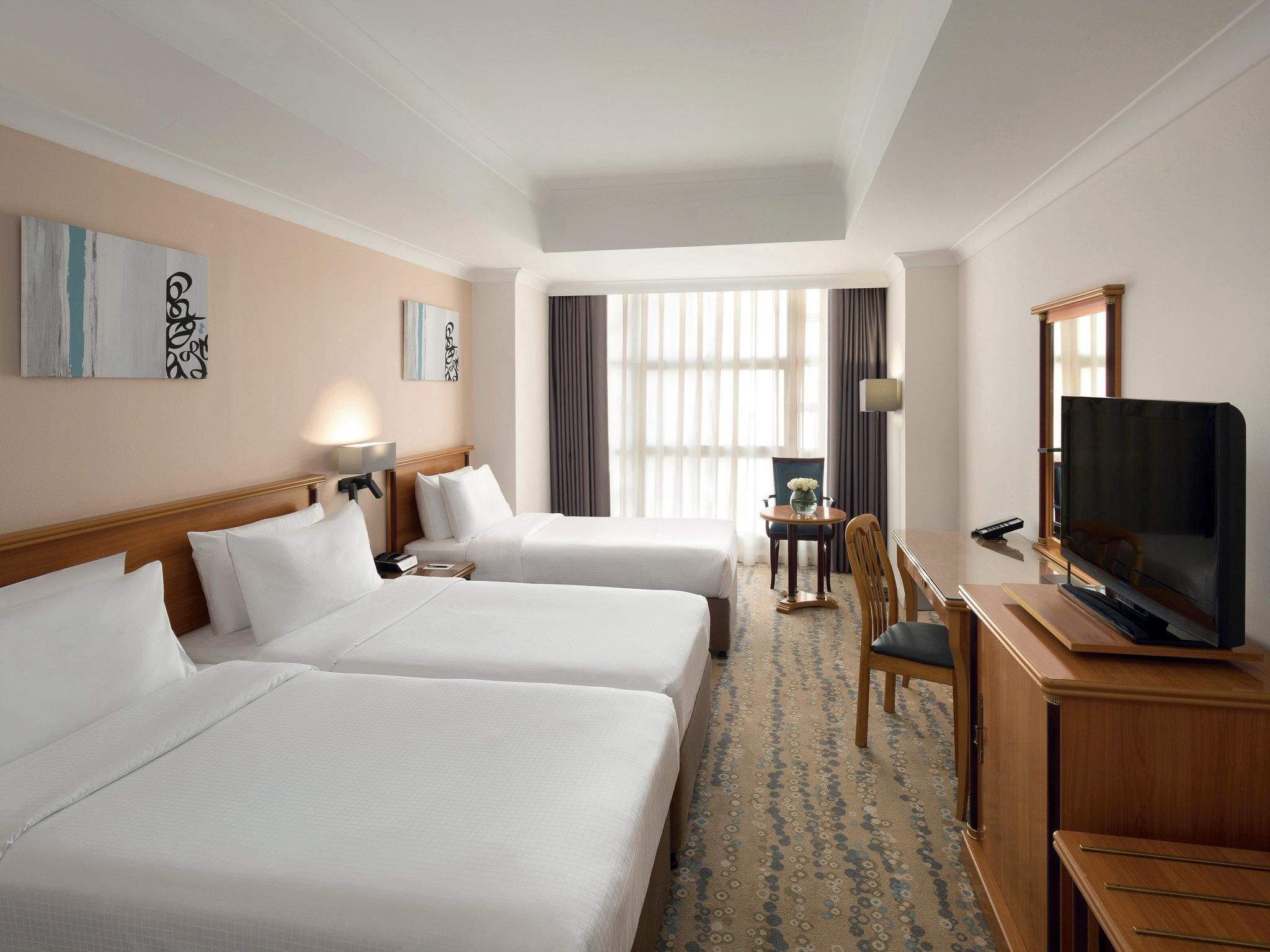 3 Single Beds Superior Room