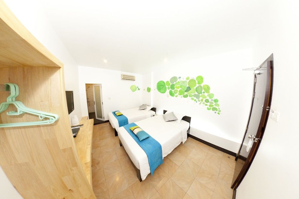 undefined Hotel Cara 2